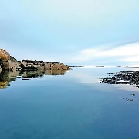 Semesterbostad Vallersund Nausthylla Haldorhamn *